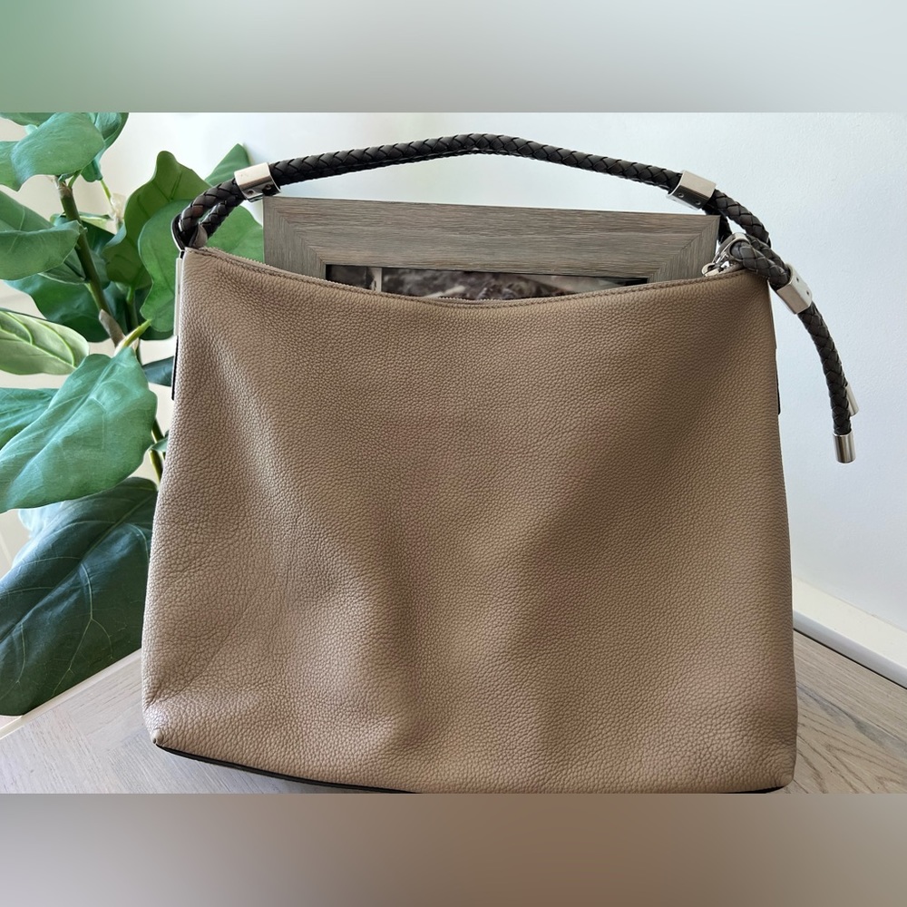 COPY - Michael Kors Skorpios Beige Pebbled Leather shoulder bag with braided st…